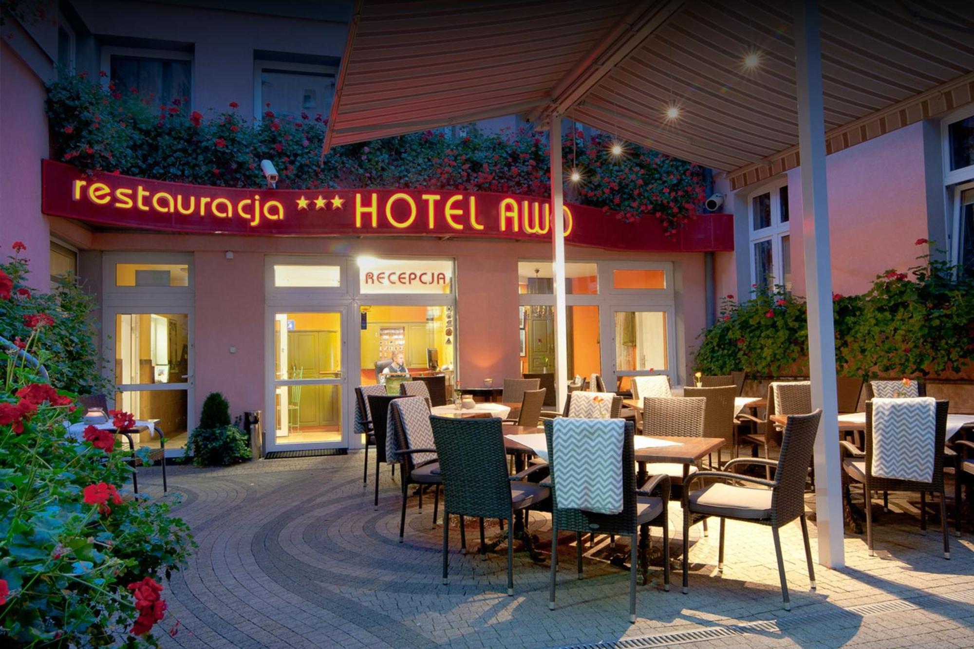 Hotel Awo เนียซนอ ภายนอก รูปภาพ