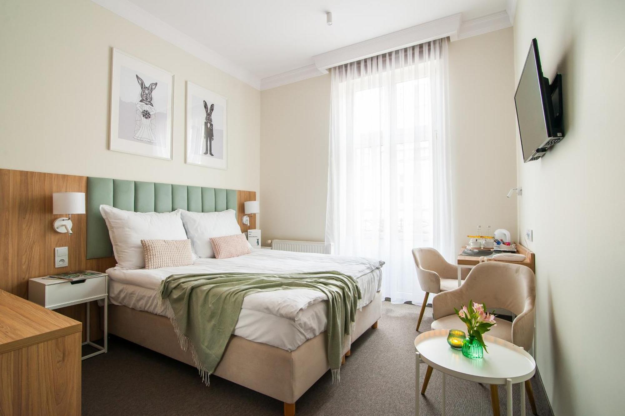 Hotel Awo เนียซนอ ภายนอก รูปภาพ