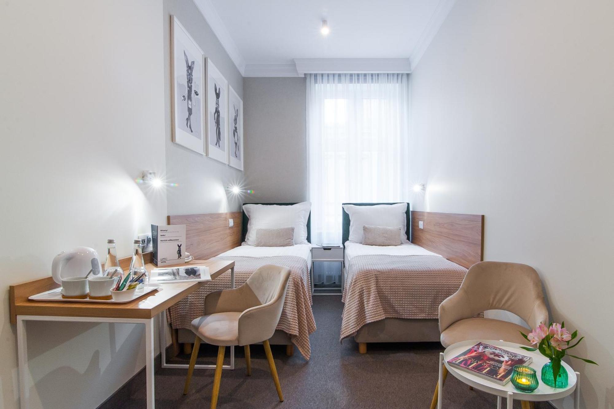 Hotel Awo เนียซนอ ภายนอก รูปภาพ