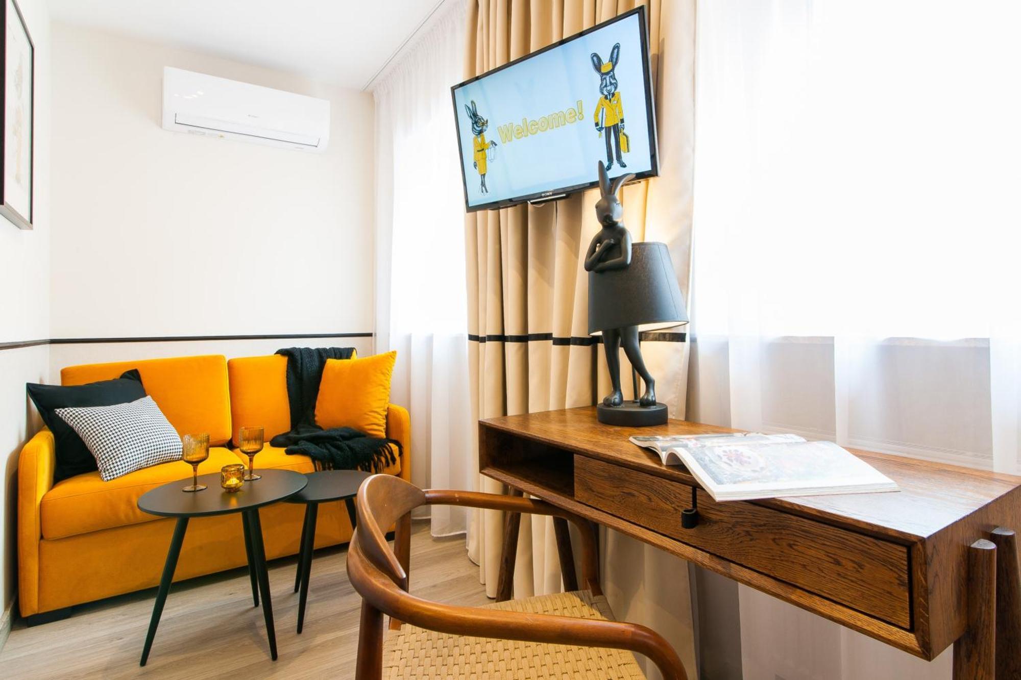 Hotel Awo เนียซนอ ภายนอก รูปภาพ
